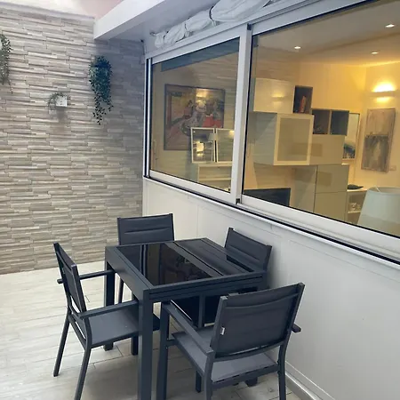 Divine Terrace Stylish Apartment St Peter Rome-2